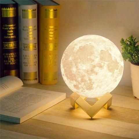 The LUNA Lamp